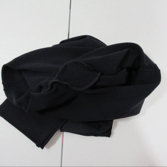 Spanx Look at Me Now Seamless Slimming Cropped
Leggings Size XS Navy - Picture 5 of 10